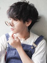 カライング(ing)&nbsp;スーツ短髪ツーブロック束感モテる黒髪シークレットパーマ流行