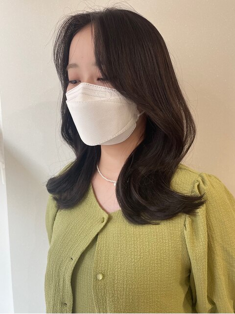 くびれヘアで大人かわいい韓国ヘアS