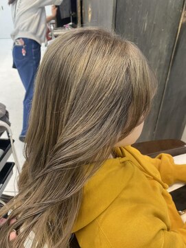 ルース(RUTH) ミルクティーベージュ