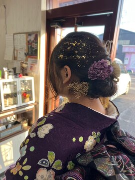 ヘアー リードレス(hair Re:dress) ヘアセット 華やかシニヨンまとめスタイル 着物和服着付け