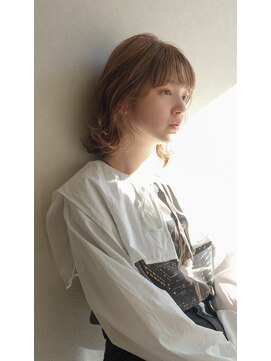 エン(en,) レイヤーボブ/顔まわりレイヤー/シアーベージュ