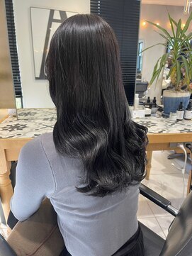 ガリカ 渋谷(Gallica) 【mami】大人フェミニンロングx地毛風カラー/しっとり艶感暗髪