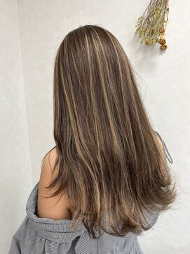 リングバイモアムー(Ring by Moremuu) イッシー スペシャルハイライト