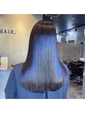 イーラヘアー(ERA HAIR) ディープネイビー×しっかりストレート