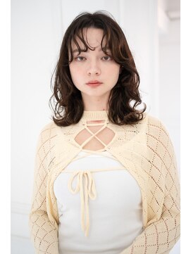 マグノリア オモテサンドウ(MAGNOLiA Omotesando) クシャッとかわいいくびれヘアミディ