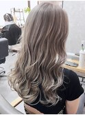 シルバーグレージュハイライト