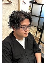 キタセンジュバーバー バイ ティーズ(KITASENJU BARBER by T's) スパイラル強