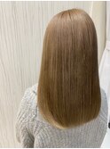 くすみベージュマロンベージュ髪質改善フェザーショート