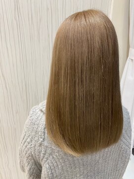 ビスイル 秋葉原店(Vis ill) くすみベージュマロンベージュ髪質改善フェザーショート