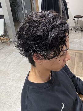 エスト 幕張本郷(est.) MENSHAIR/波巻ツイストスパイラル/フェザーパーマ/千葉/津田沼