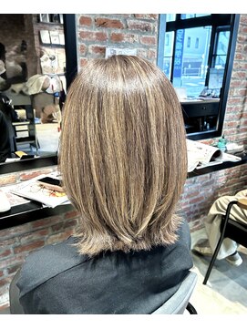 オーガニック アトリエ 大宮(organic+atelier) 大人女性脱白髪染め白髪ぼかしハイライトミディアム