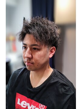 トレバー(Trever) ツイストパーマ