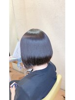 スタジオ キャンパス&nbsp;縮毛矯正、前下がりボブ