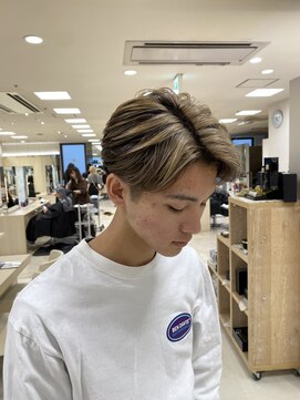 ケンジ 平塚ラスカ店(KENJE) メンズバレイヤージュ/メンズハイライト/センターパート