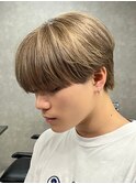マッシュブリーチハイトーンハイライトスパイラルツーブロック