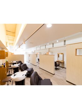 大人女性の髪のお悩みにお応えします！完全プライベート空間なので周りを気にせず、お過ごしください♪