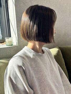 サニーサイドサロン(SUNNY SIDE SALON) ミニボブスタイル/切りっぱなし/タッセルボブ/たまプラーザ