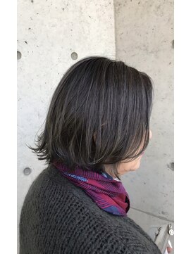 フルショウ 苦楽園店(FURUSHO) 大人可愛い30代40代50代小顔ボブ/シルバーグレイ白髪ぼかし