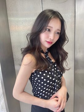 リリー(Lilley) マロンベージュ×小顔レイヤー×韓国風巻き×髪質改善