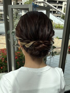 ヘアセット専門サロン by OKINAWA WATABE WEDDING 那覇店 アップスタイル