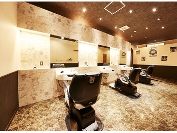 Men's hair salon DoEN 花園店【メンズヘアサロンドゥーエン】