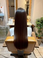 キャメル ヘアーデザイン(Camel hairdesign)&nbsp;しなやかに揺れるロングストレートの透明感あふれる質感美