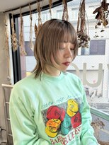 リュッカ(Lyuck)&nbsp;【MANA】メリハリウルフ×寒色ベージュ