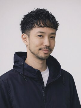 イナフ(ENUFF) 軟毛でも扱いやすくなる大人向けショートパーマスタイル