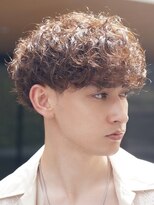 レタッチバイフィフス 大阪梅田(RETOUCH by fifth)&nbsp;梅田メンズパーマ波巻きパーマプードルパーマッシュ強め