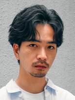 バイフィフス 原宿/表参道(by fifth)&nbsp;緩めニュアンスパーマフェザーパーマメンズセンターパートウルフ