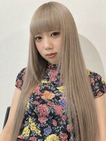 トリッカ シブヤ(TRICCA SHIBUYA)&nbsp;ミルクティーベージュ×艶ストレートロング