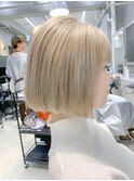 プラチナベージュ、ブロンド、ボブ、イルミナカラー