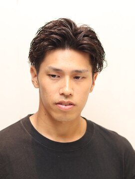 ヘアーアンドグルーミング ヨシザワインク(HAIR&GROOMING YOSHIZAWA Inc.) 【ヨシザワ人形町】20代30代ツーブロックナチュラルカール
