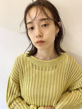 バズ(BUZZ) ちょろバングと外ハネレイヤー★