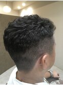 仙台D メンズ刈り上げサイドフェードパンチ風パーマstyle