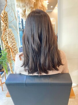 リュクスバトーバイトリコ 船橋南口店(Luxe BATEAU by tricot) 韓国風レイヤースタイル/20代30代40代