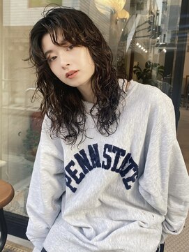 ヒュージ 三軒茶屋(huge) ウルフパーマ/くるくるパーマ/スパイラルパーマ/モードヘア