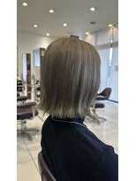 レイフィールド 岡崎六名店 艶感グレージュ