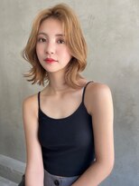 エイチ(H eitf)&nbsp;H【 eitf】原宿　【ナチュラルベージュ】くびれヘア