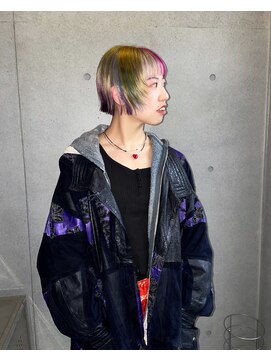 ヴァーディ オモテサンドウ(Vardy omotesando) random design/デザインカラー 前上がりボブ