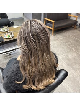 デフ(Def) シャドウルーツバレイヤージュ