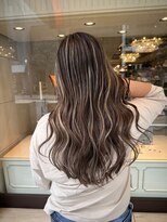 アンダーバーホワイト(_white)&nbsp;ハイライトブリーチ髪質改善トリートメントエクステ神戸三宮