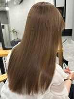 イリ 大阪(ili)&nbsp;ハイライトカラー/ミルクティーベージュ/レイヤーカット