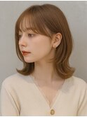 くびれカールレイヤー小顔ミディアムナチュラルブラウン