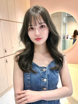 グロー オオミヤ アネックス 大宮(GLROW OMIYA ANNEX) 韓国ヘア レイヤー くびれ  ブリーチなしダブル オリーブ