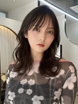 ソレイユトウキョウシブヤ(SOLEIL TOKYO shibuya)&nbsp;ミディアム顔まわりレイヤー外ハネスタイル