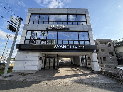 ブラック(BLACK)の写真