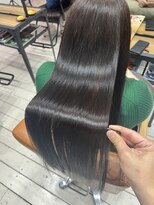 パドトロワ(Pas de trois)&nbsp;20代30代の忙しい毎日を楽にする髪質改善☆艶固定システム