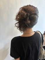 ヘアセット専門サロン by OKINAWA WATABE WEDDING 那覇店&nbsp;サイドポニーテール