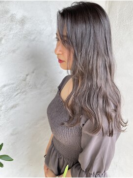 リベルタ(LIBERTA) ロングヘア☆ラベンダーアッシュ